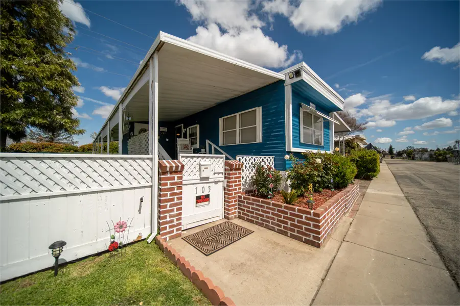 7676 N Fresno Street #103, Fresno, CA 93720 - #3