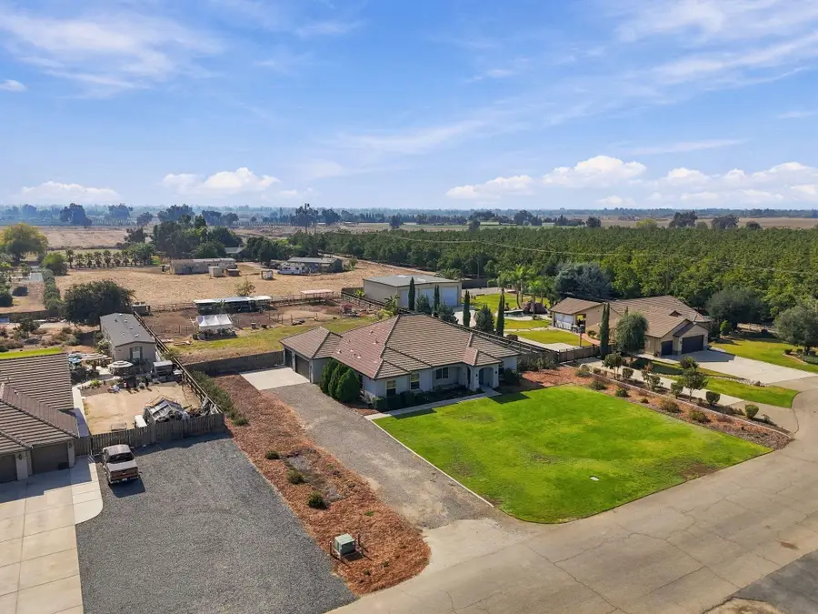 11943 Bermuda Street, Visalia, CA 93291 - #2