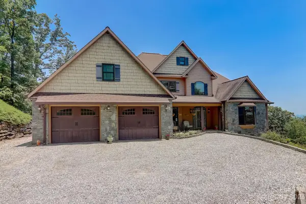 498 Pinnacle Parkway, Union Mills, NC 28167