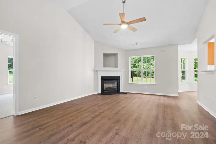 566 Chase Brook Drive, Rock Hill, SC 29732 - Image #3