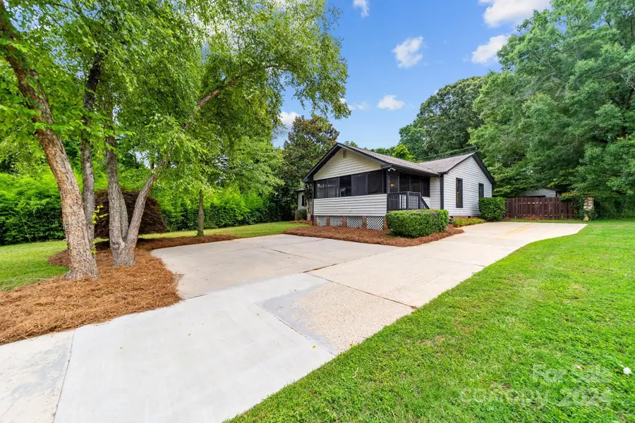 21326 Sandy Cove Road, Cornelius, NC 28031 - Image #3