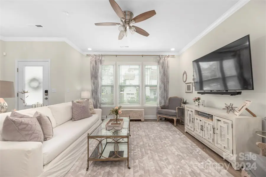 2546 Lydia Avenue, Charlotte, NC 28205 - Image #2