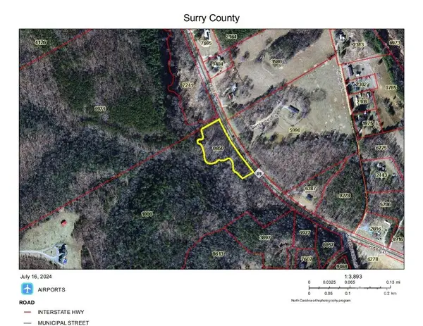 6101 W Pine Street, Mount Airy, NC 27030