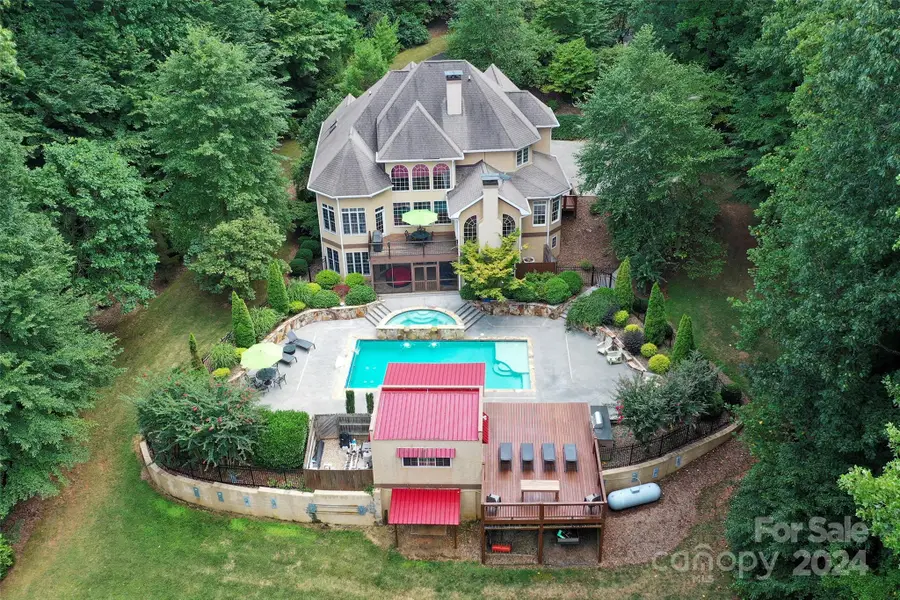 3637 Canterbury Lane, Yadkinville, NC 27055 - Image #2