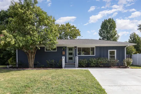4127 Strangford Avenue, Charlotte, NC 28215