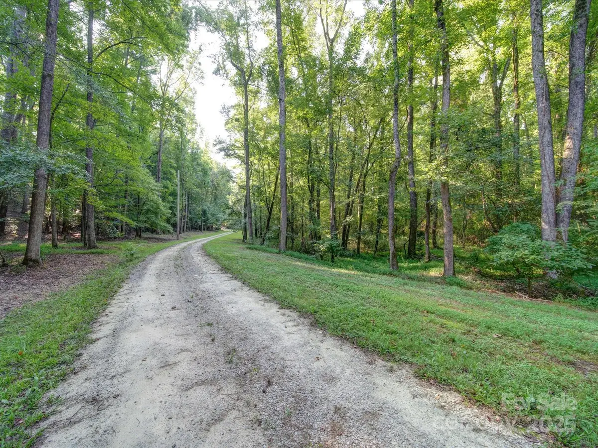 1239 John G Richards Road, Camden, SC 29020 - #1