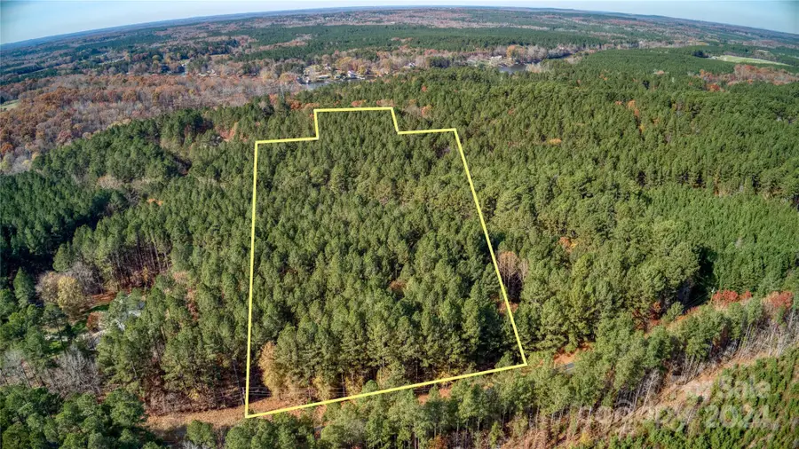 146 Cove Wood Drive, Denton, NC 27239 - Image #2