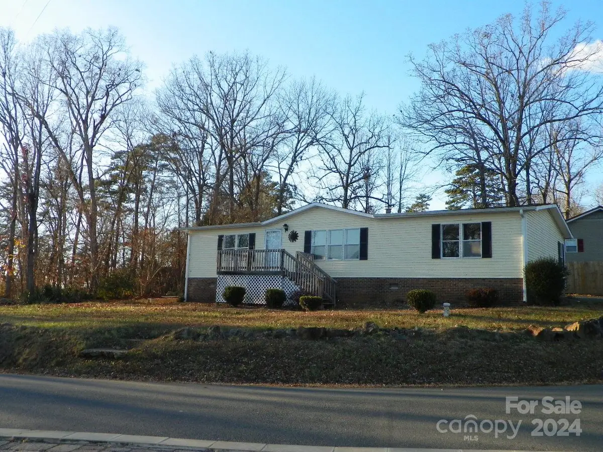 355 Shoreline Road, New London, NC 28127 - Image #1
