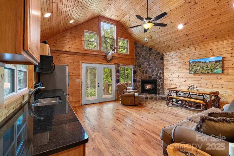 1158 Staghorn Road, Purlear, NC 28665 - Image #2