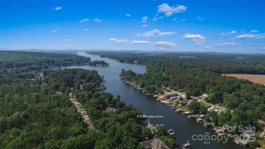 378 Shoreline Drive, New London, NC 28127 - Image #3