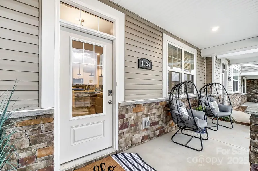 3930 Cheyney Park Drive, Charlotte, NC 28269 - Image #2