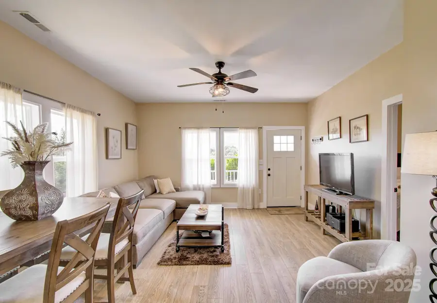 106 Thistle Field Drive, Asheville, NC 28806 - Image #3