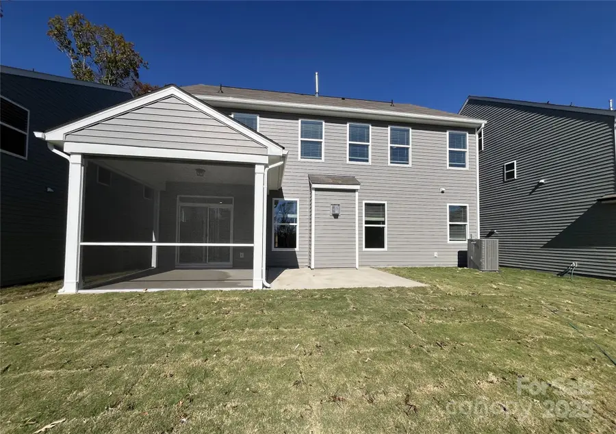 6027 Veld Court, Charlotte, NC 28215 - Image #2