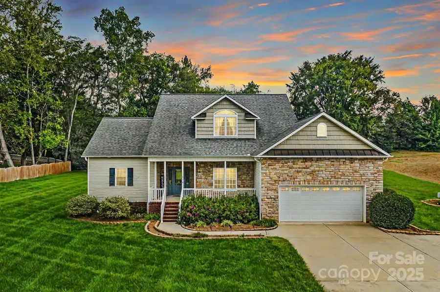 117 Chandler Drive, Mocksville, NC 27028 - Image #2