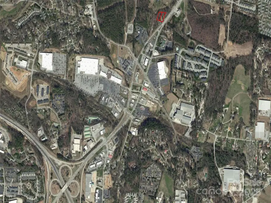 2627 Chimney Rock Road, Hendersonville, NC 28792 - Image #2