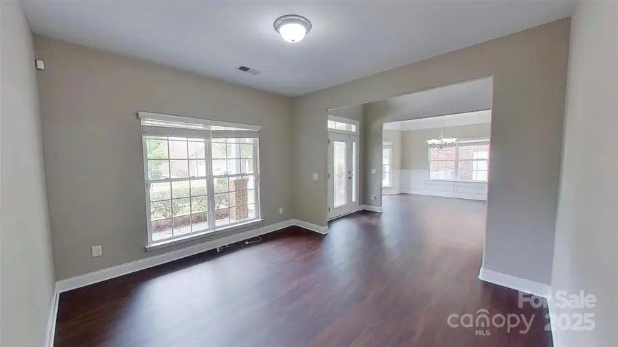 14606 Vaughan Drive, Charlotte, NC 28273 - Image #2