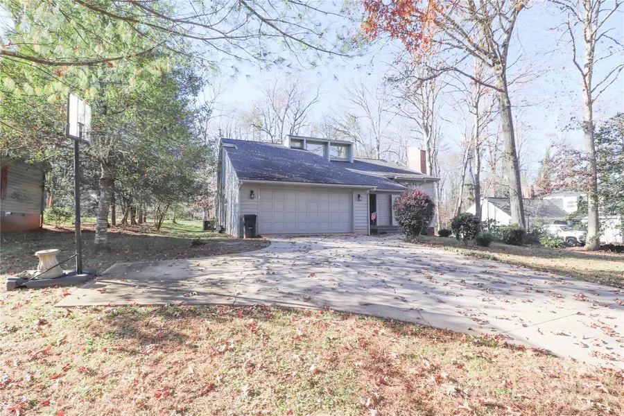 107 Woodsway Lane, Morganton, NC 28655 - Image #3