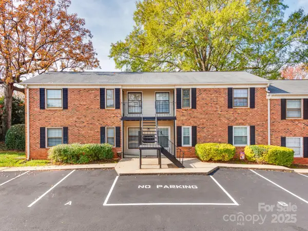 5903 Quail Hollow Road #D, Charlotte, NC 28210