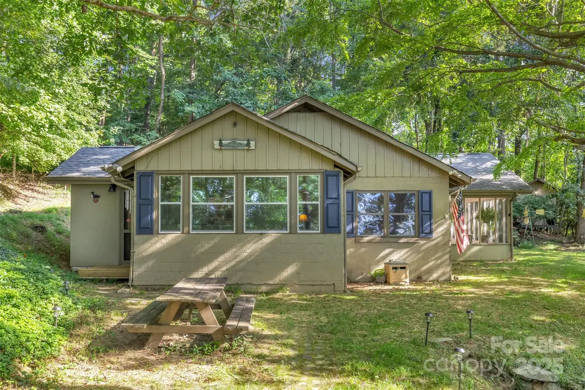 3605 Skyuka Mountain Road, Columbus, NC 28722 - Image #1
