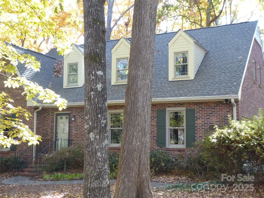 1330 Burtonwood Circle, Charlotte, NC 28212 - Image #2
