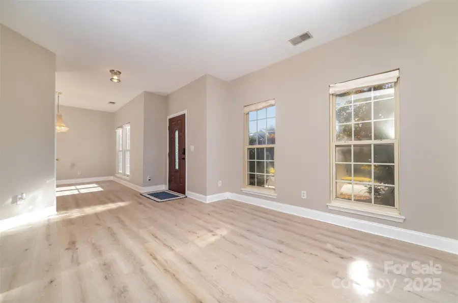 12538 Cardinal Woods Drive, Pineville, NC 28134 - Image #2