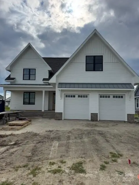 1309 Fathom Way, Morehead City, NC 28557 - Image #1