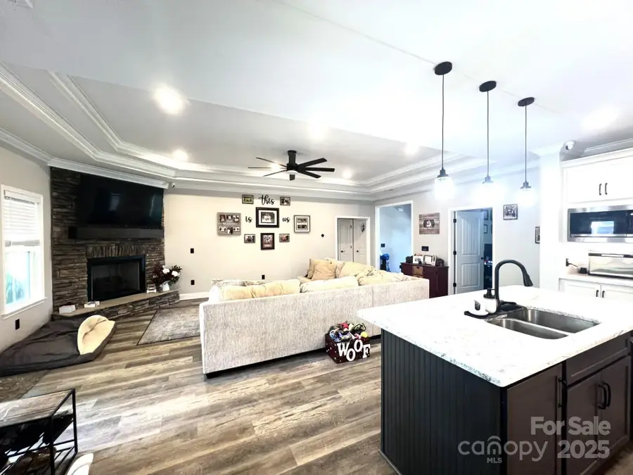 2702 Ashcroft Drive, Reidsville, NC 27320 - Image #3