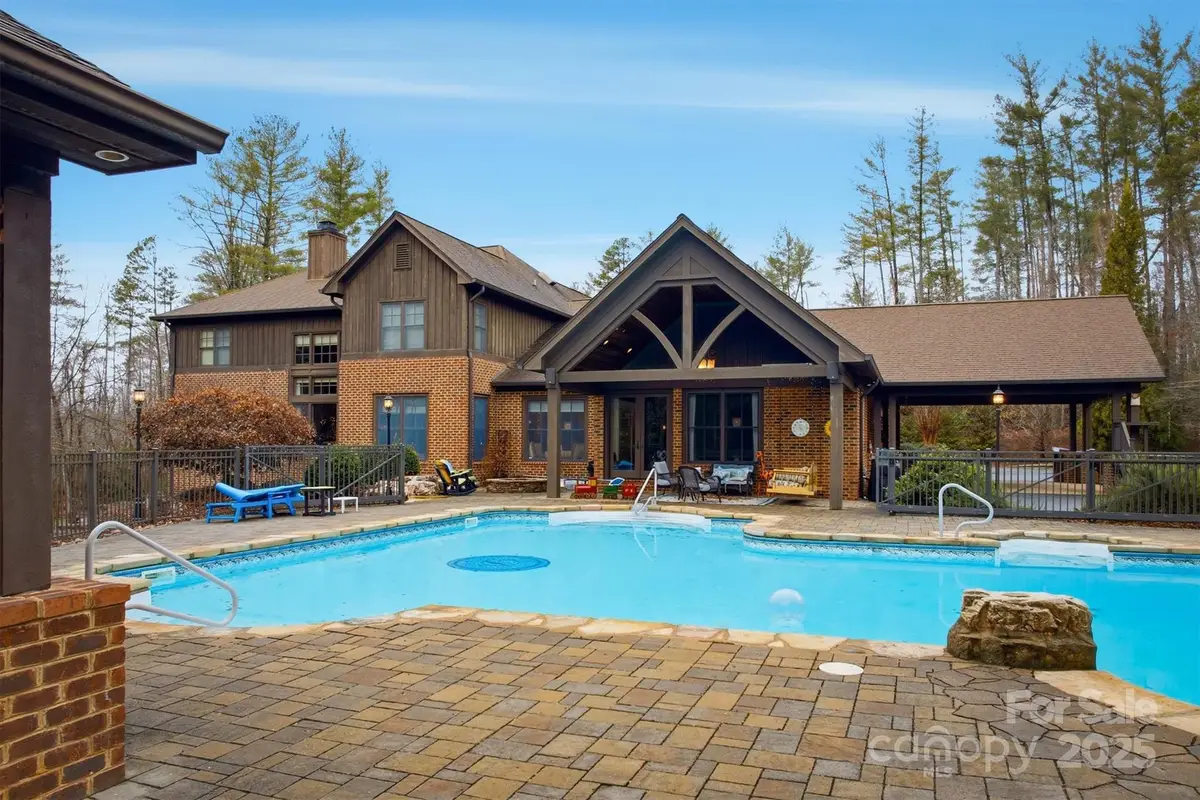 303 Constitution Drive, Morganton, NC 28655 - Image #1