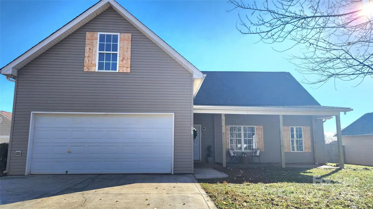 201 Tarrington Drive, Statesville, NC 28625 - Image #1
