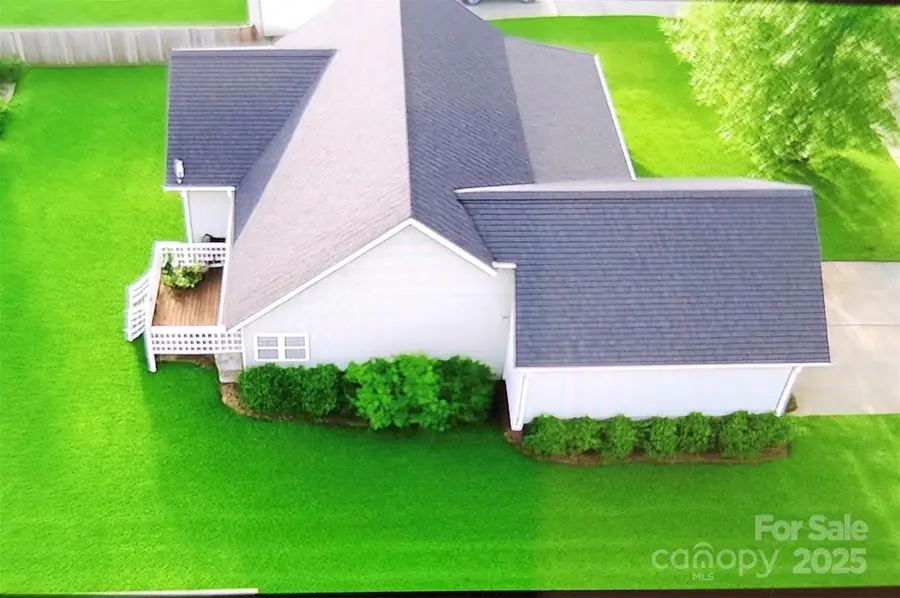 201 Tarrington Drive, Statesville, NC 28625 - Image #2