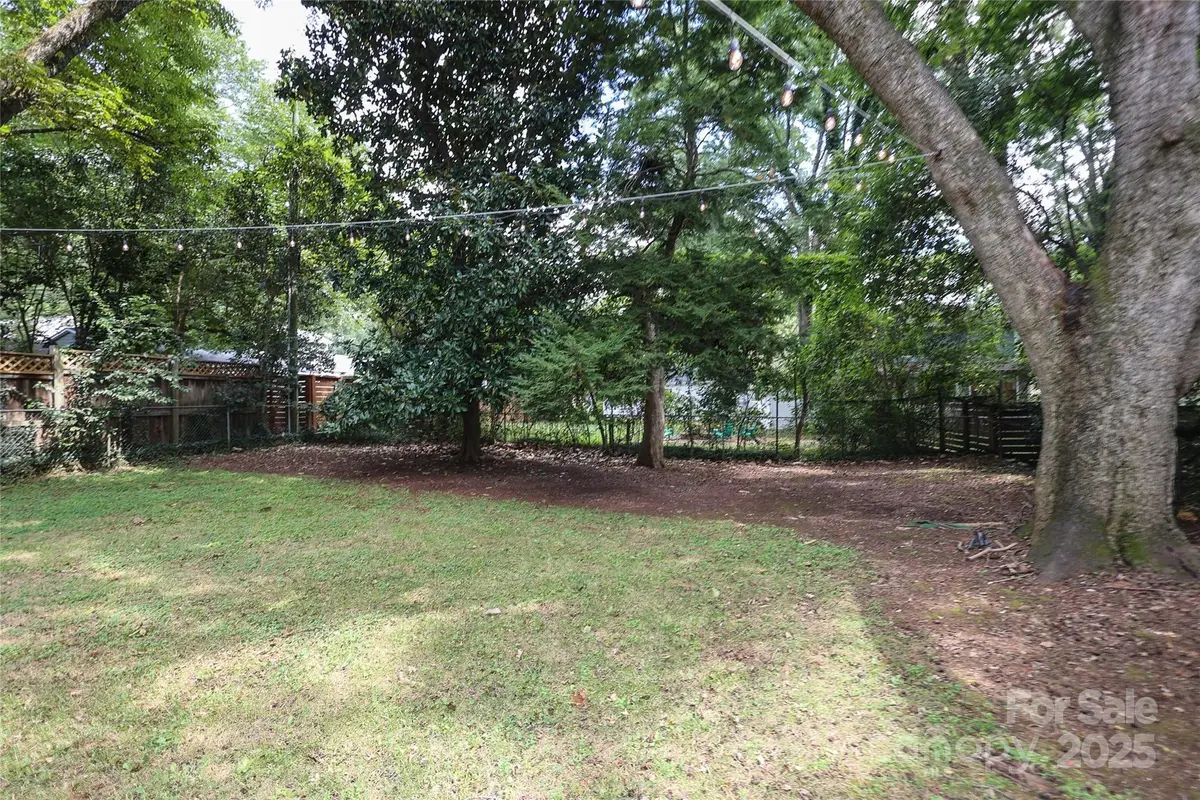 1422 Morningside Drive, Charlotte, NC 28205 - Image #1