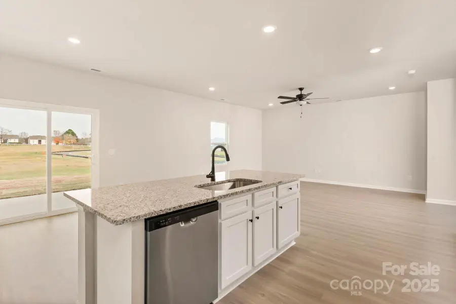 1058 Jonestown Road, Winston Salem, NC 27103 - Image #2