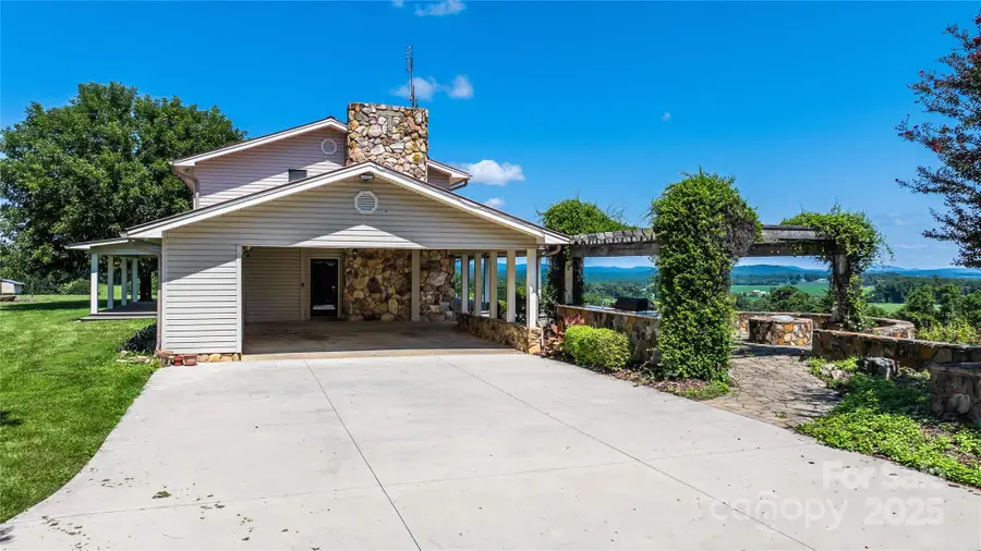 6350 Roscoe Road, Denton, NC 27239 - Image #3