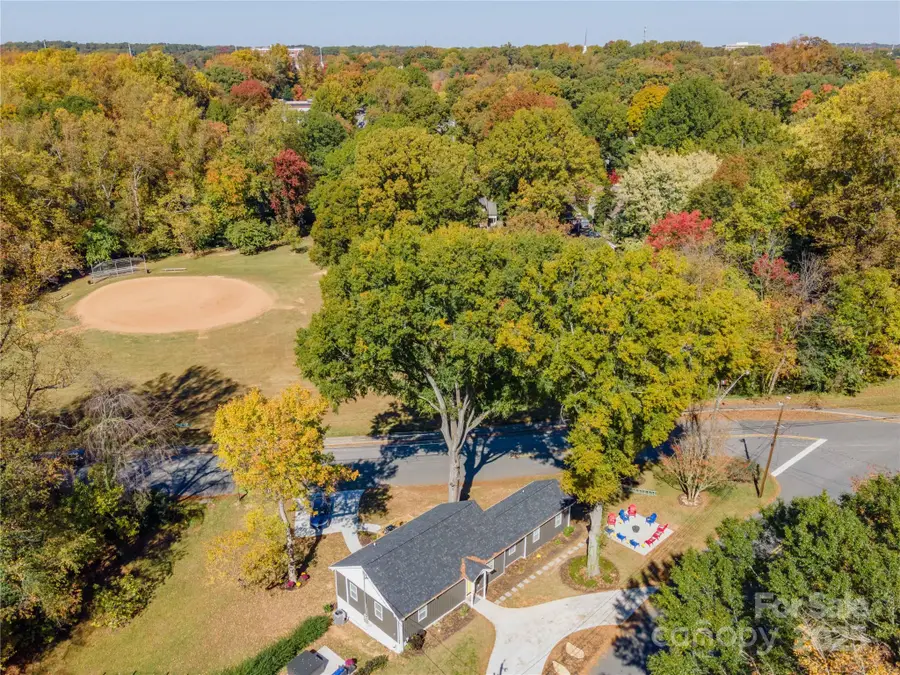 700 Magnolia Street, Winston Salem, NC 27103 - #3