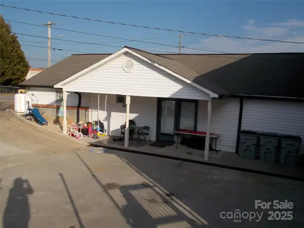 1317 &1319 Main Street Nw, Lenoir, NC 28645