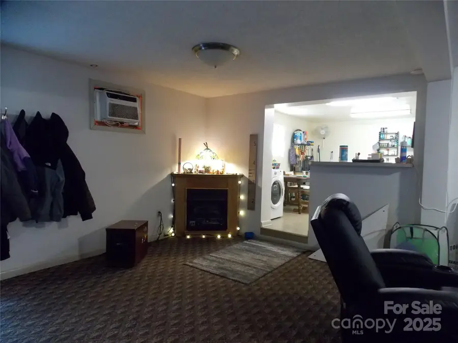 1317 &1319 Main Street Nw, Lenoir, NC 28645 - Image #2