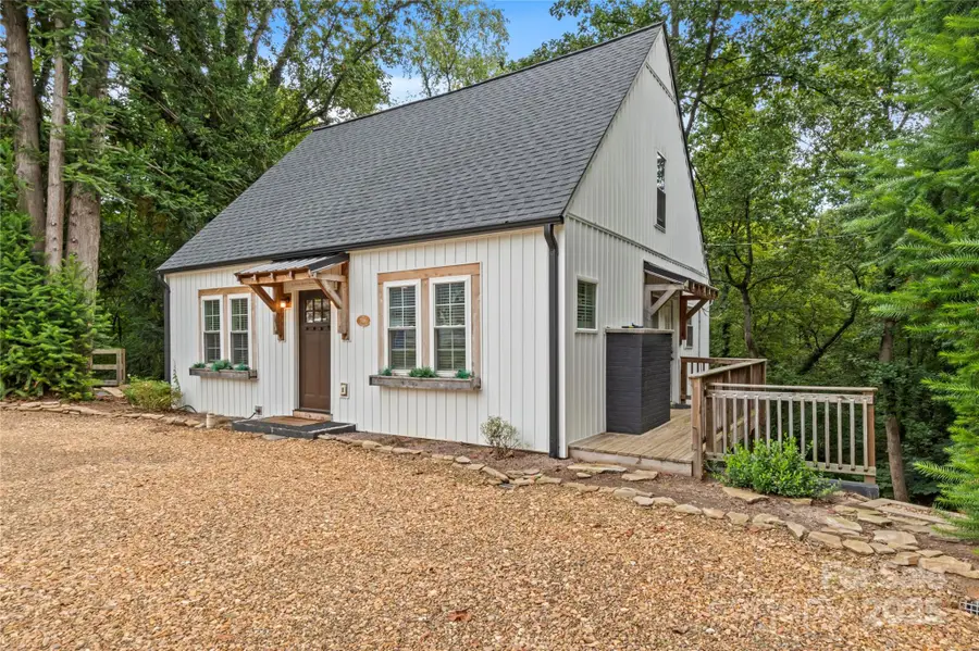 706 Elk Spur Street, Elkin, NC 28621 - Image #3