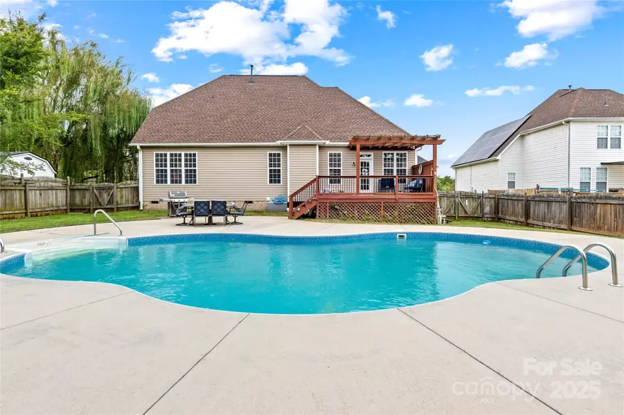 5220 Vineleaf Court, Clemmons, NC 27012 - Image #2