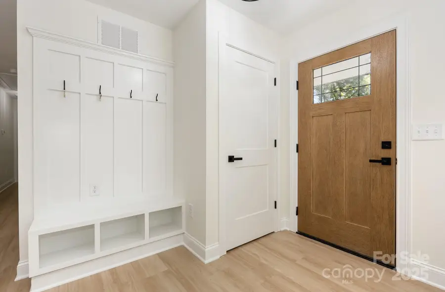 2200 Hathaway Drive, Greensboro, NC 27408 - Image #3