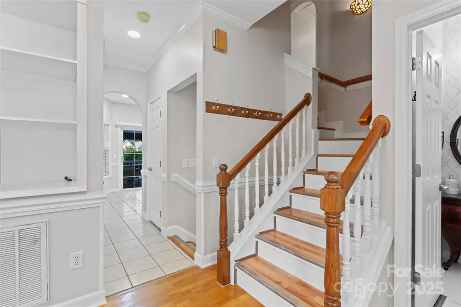 220 35th Avenue Ne, Hickory, NC 28601 - Image #3