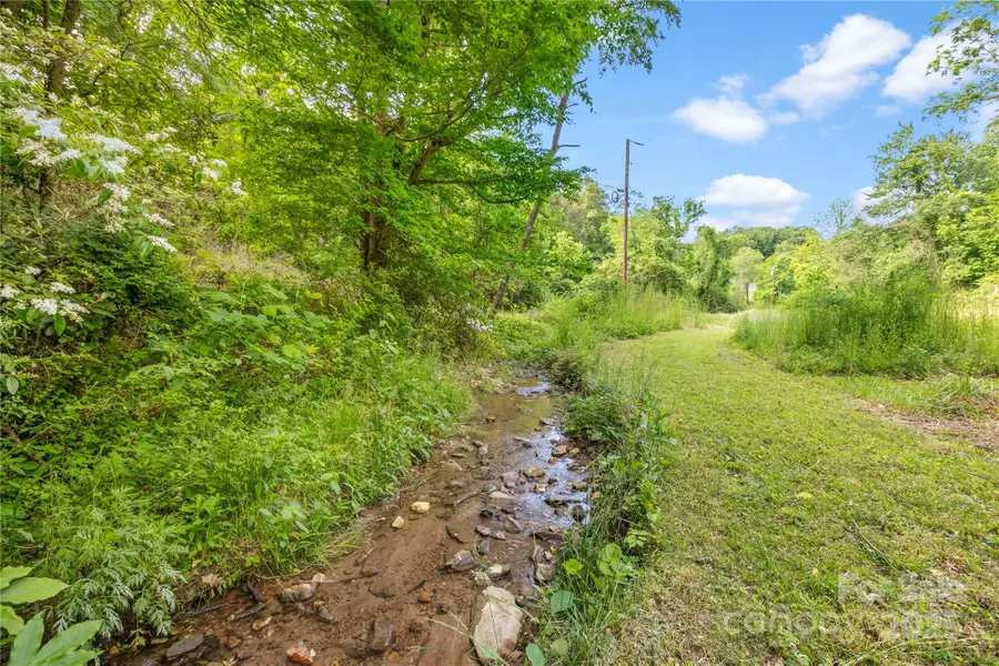 155 Old Starnes Cove Road, Asheville, NC 28806 - Image #3