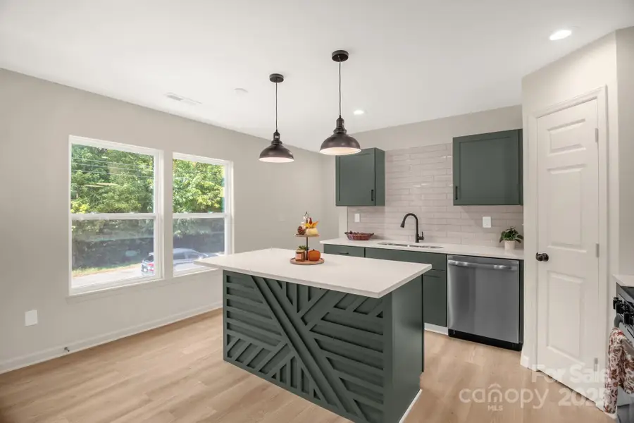 102 Theodore Avenue, Lexington, NC 27292 - #3