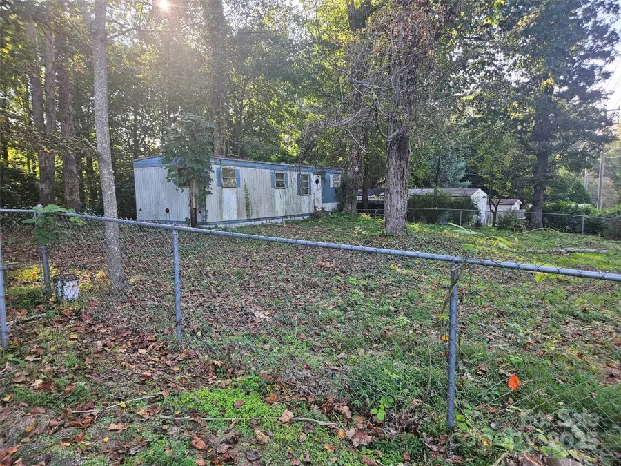 109 Highlander Street, Morganton, NC 28655 - Image #3