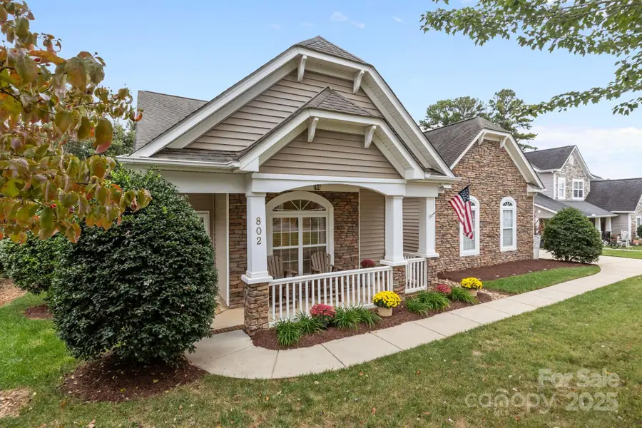 802 Seipel Drive, Denver, NC 28037 - Image #2