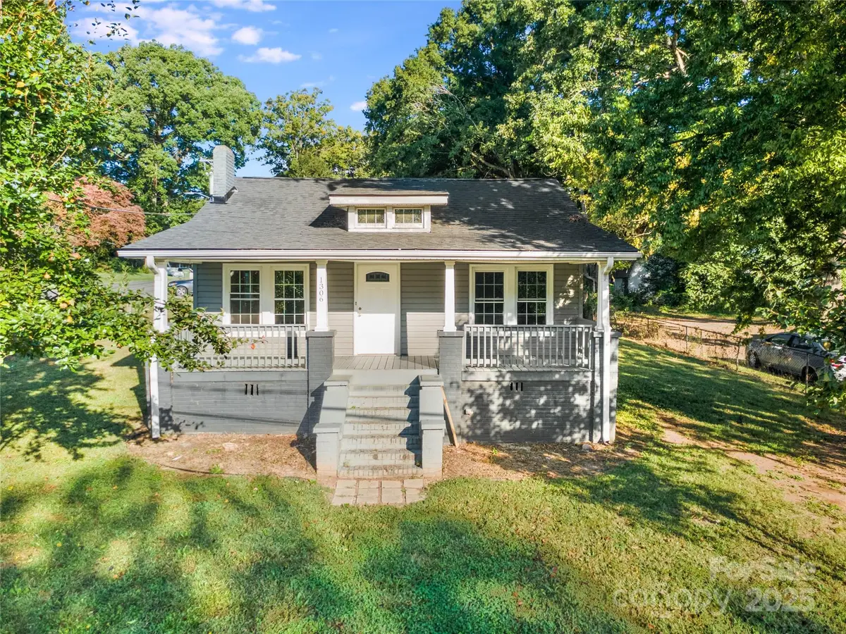 1306 S Main Street, Mount Holly, NC 28120 - Image #1