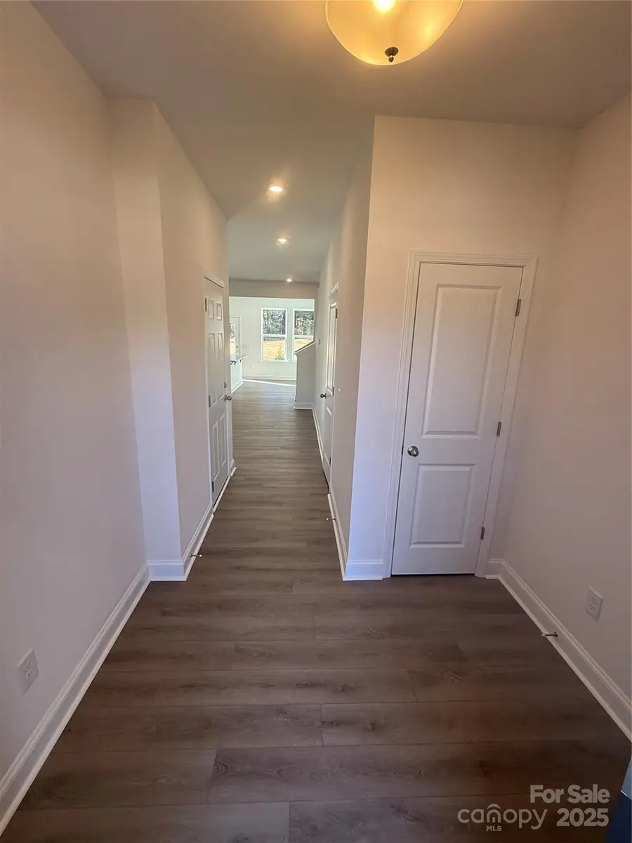 3116 Elaine Avenue, Charlotte, NC 28269 - Image #2