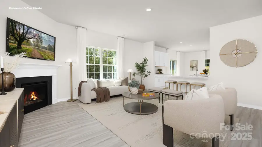 11313 Cardinal Creek Avenue, Charlotte, NC 28215 - Image #3