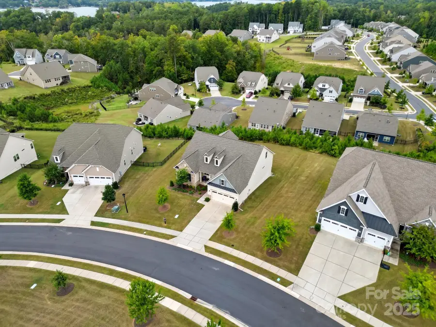 16617 Cozy Cove Road, Charlotte, NC 28278 - Image #3