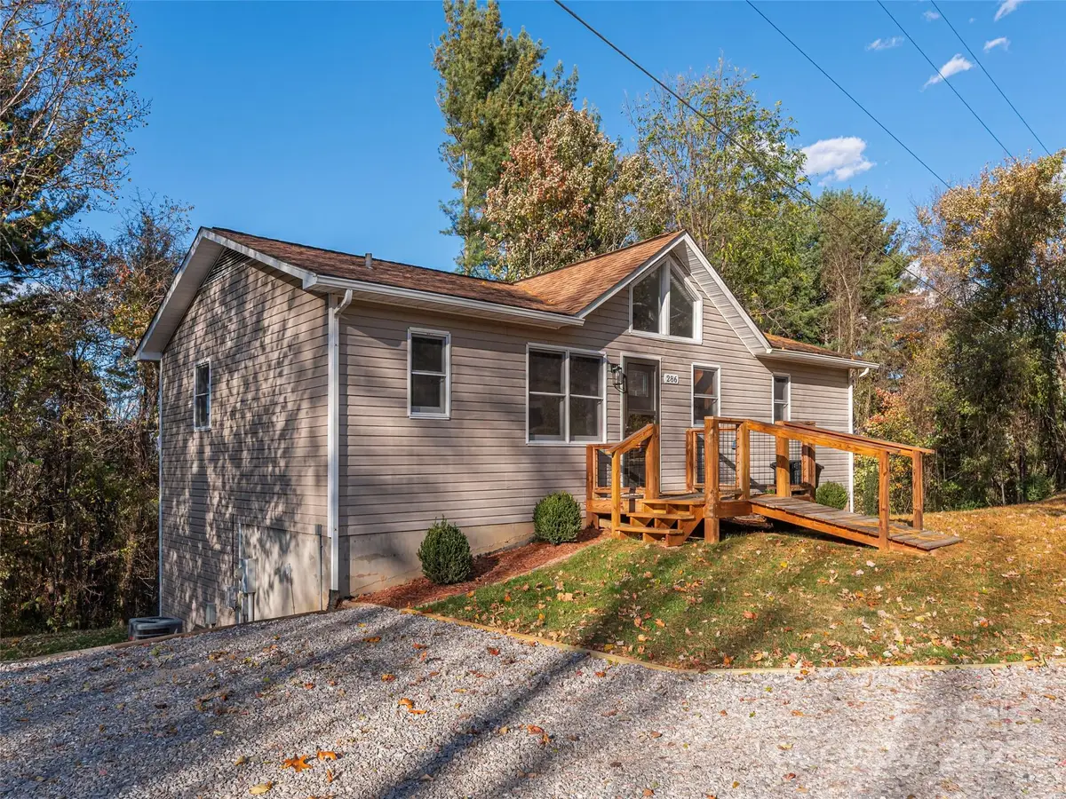 286 Keith Drive, Canton, NC 28716 - Image #1