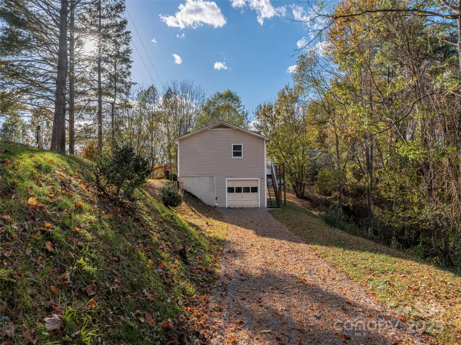 286 Keith Drive, Canton, NC 28716 - Image #3